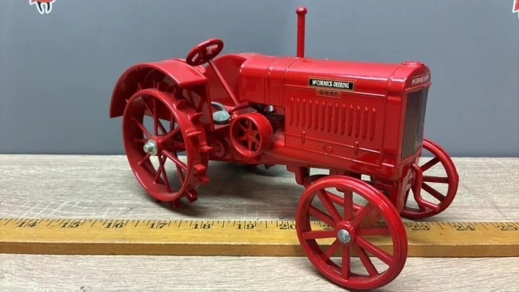 1:16 Scale Models McCormick Deering 22-36