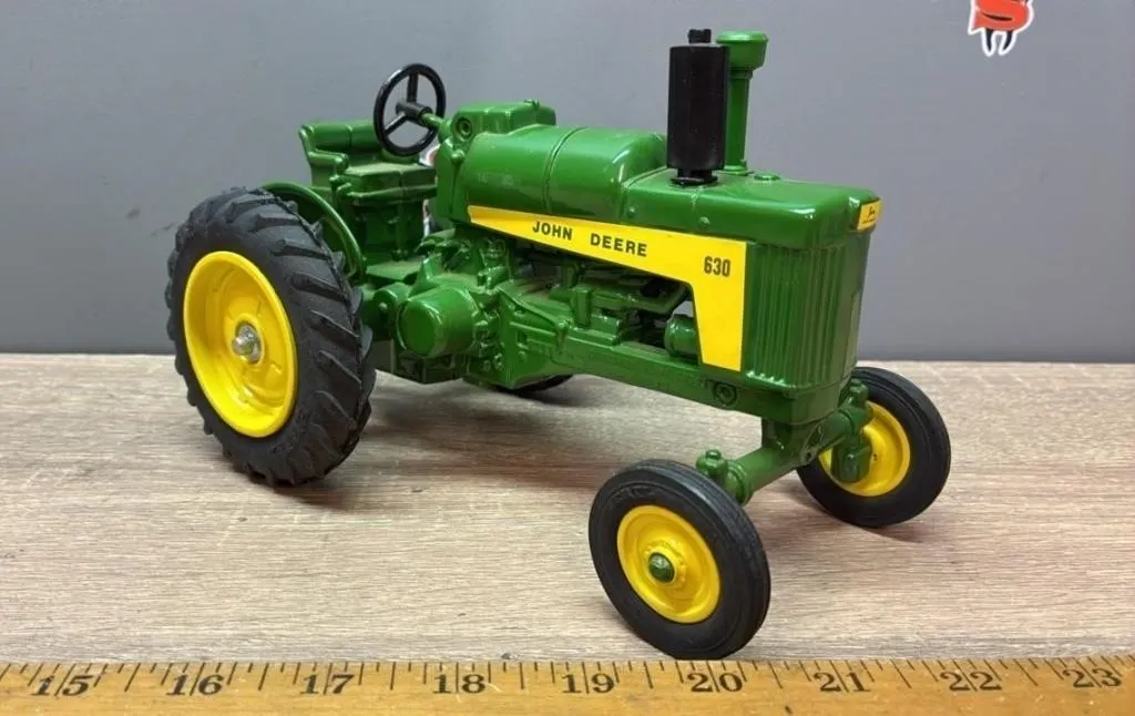 1:16 ERTL John Deere 630 Tractor.