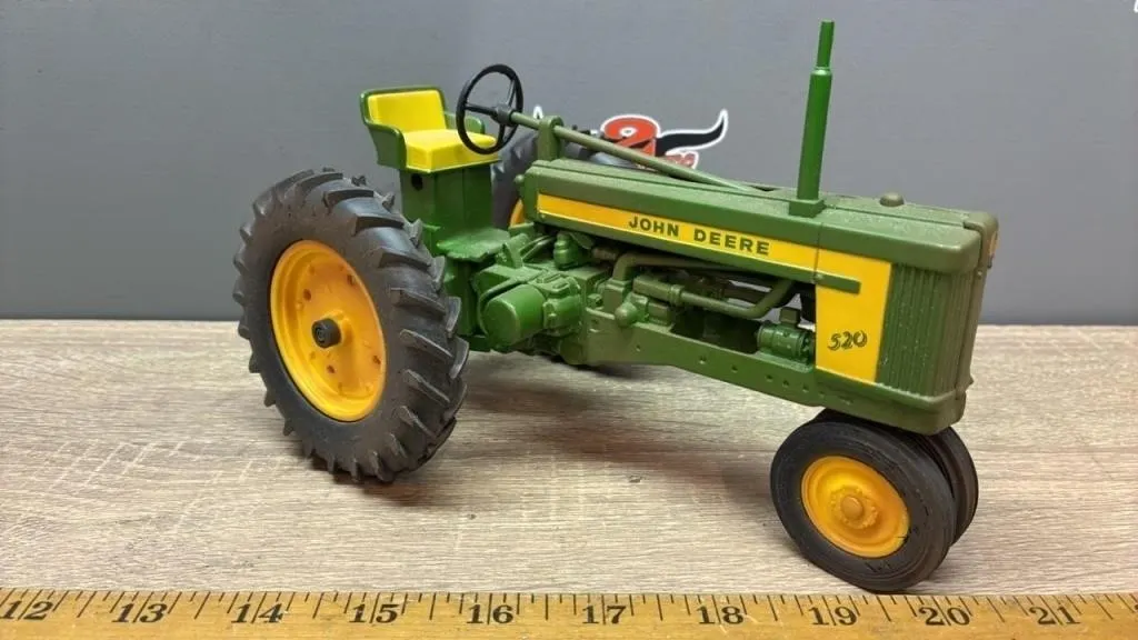1:16 John Deere 520 NF Tractor. Red Overspray.