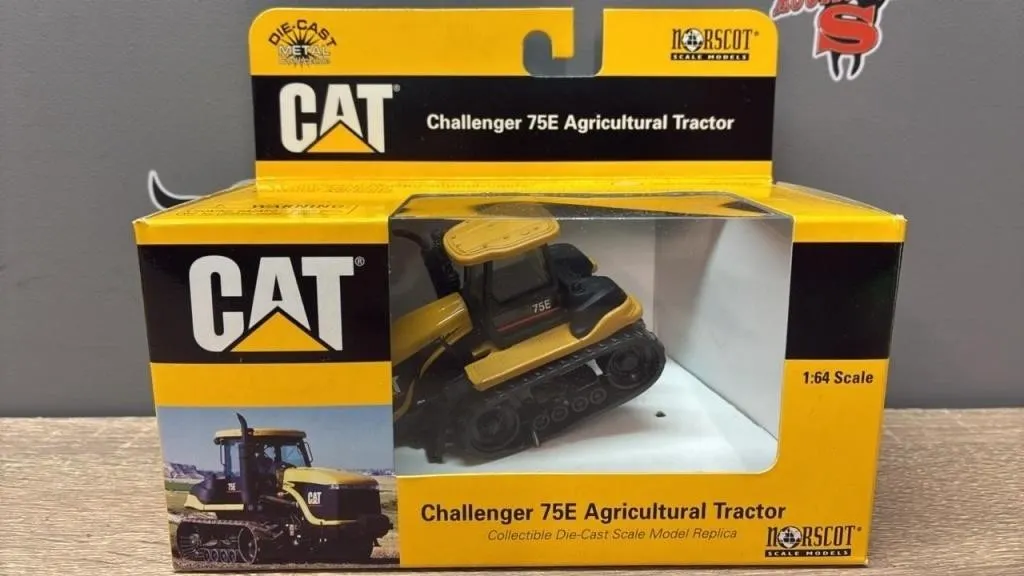 1:64 Norscot CAT Challenger 775E Agricultural