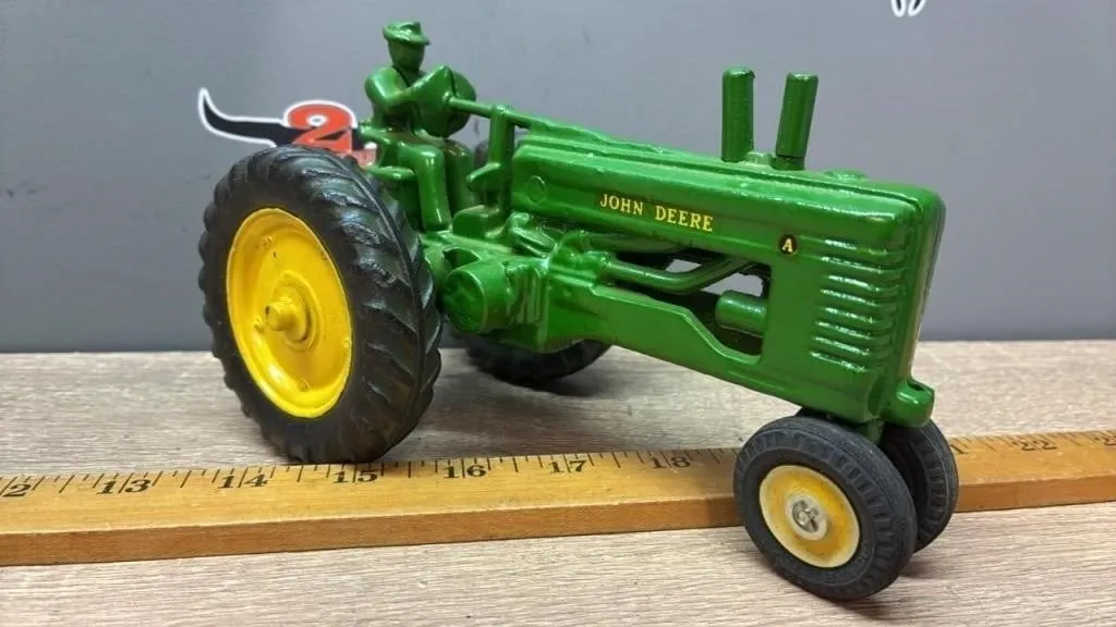 1:16 Custom John Deere NF Model A Tractor.