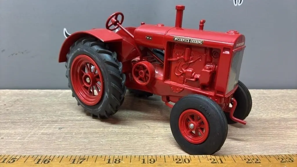 1:16 SpecCast McCormick Deering W-30 Tractor.