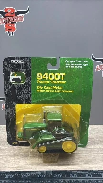 1:64 ERTL John Deere 9400T Die Cast Tractor. *Box