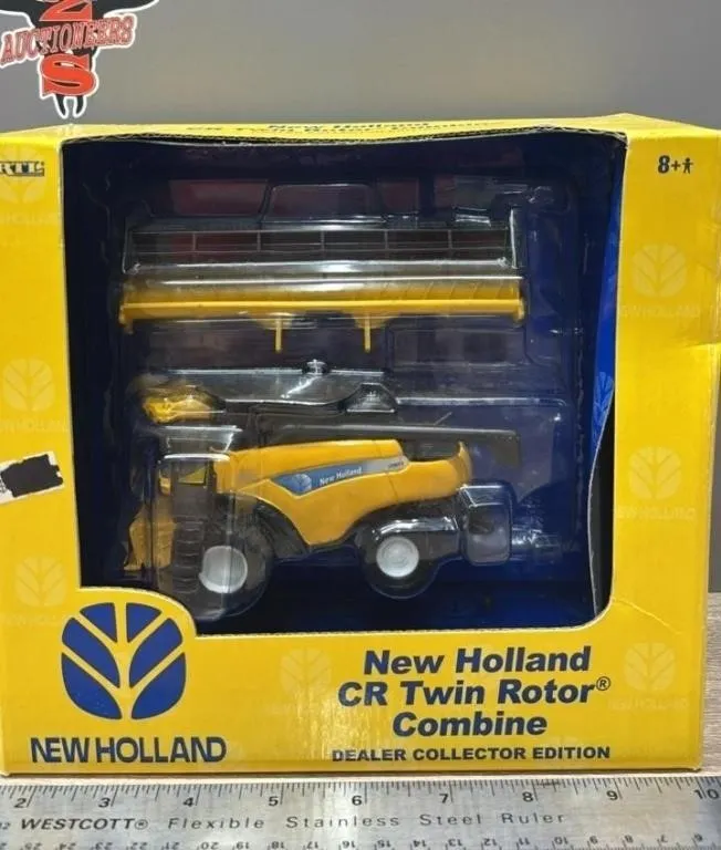 1:64 ERTL New Holland CR Twin Rotor Die Cast
