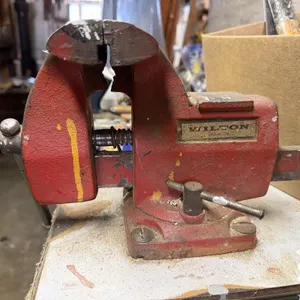 Wilton Bench Vise