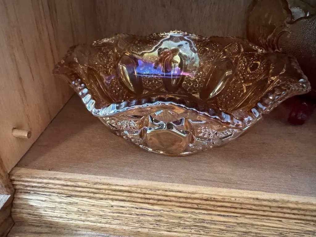 Assorted Glassware & Figurines
