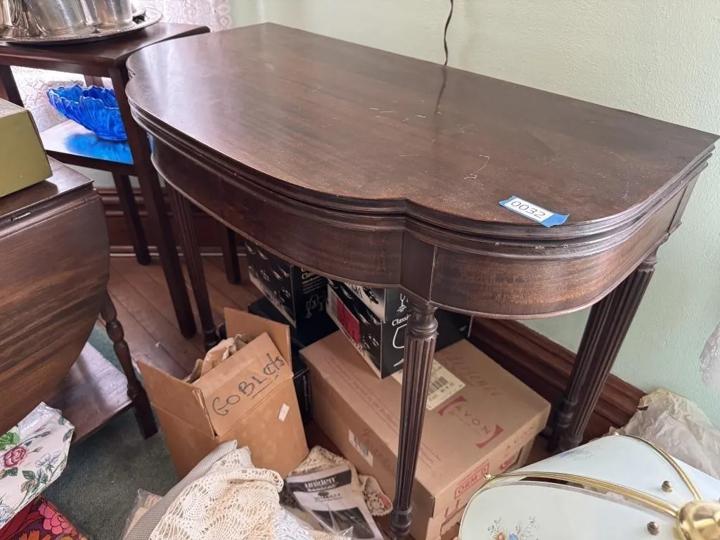 Mahagony Half Moon Table