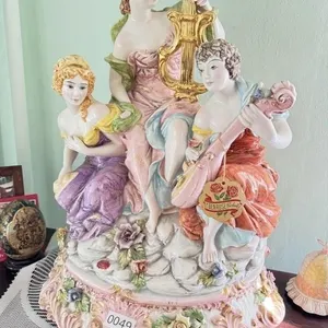 Capodimonte Porcelain Lamp