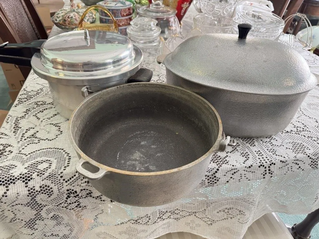 Club Aluminum & Pressure Cooker
