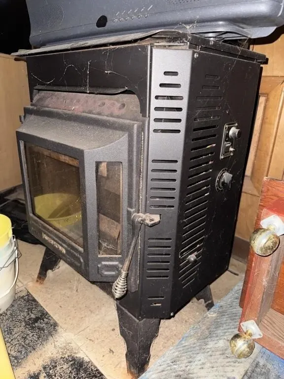 Jamestown Pellet Stove