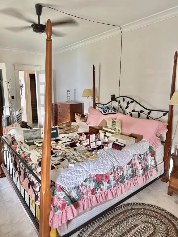 King Poster Bed