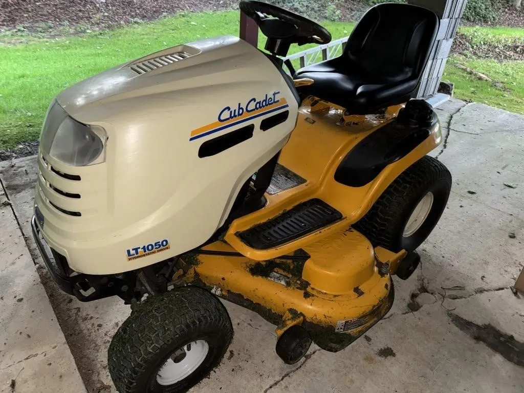 Cub Cadet Lawn Mower
