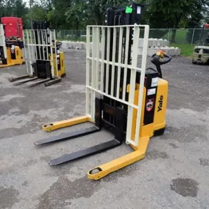 2008 Yale MSW040SEN24TV072 Electric Forklift C820N