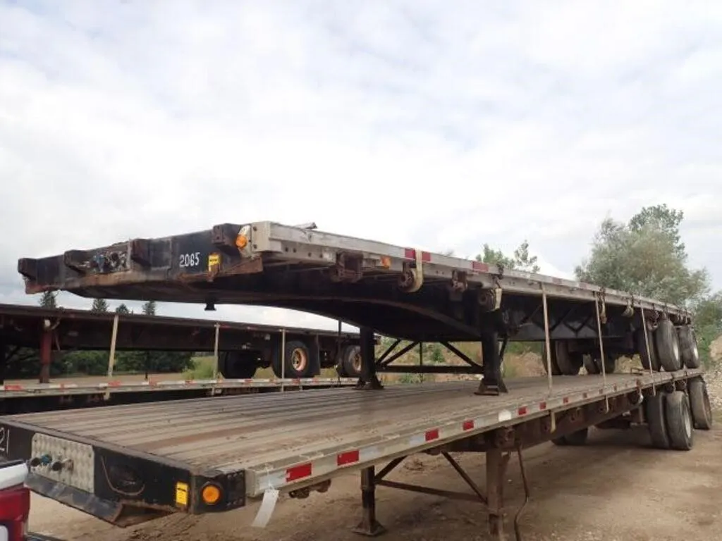 2000 Load King Combination 48 Ft T/A Hiboy 2LDF482