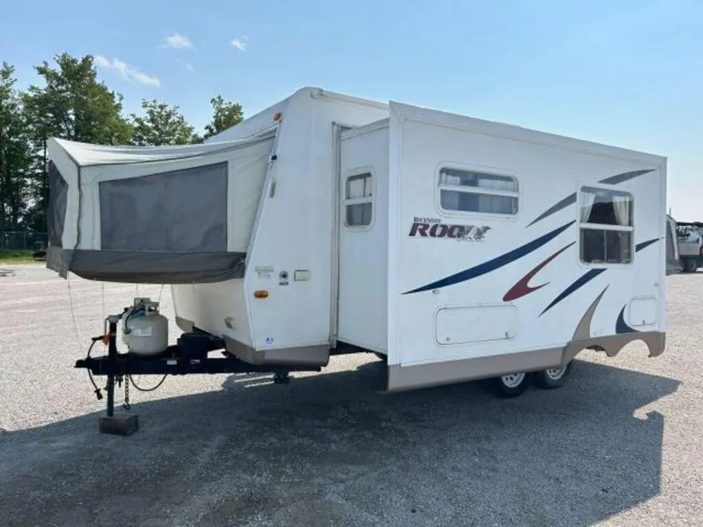 2008 Forest River Rockwood Roo 21SS T/A Hybrid Tra