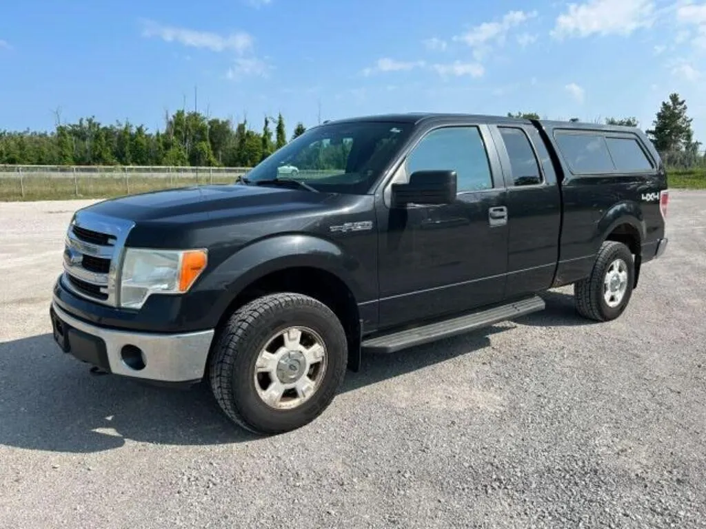 2014 Ford F-150 XLT Extended Cab 4x4 Pickup Truck