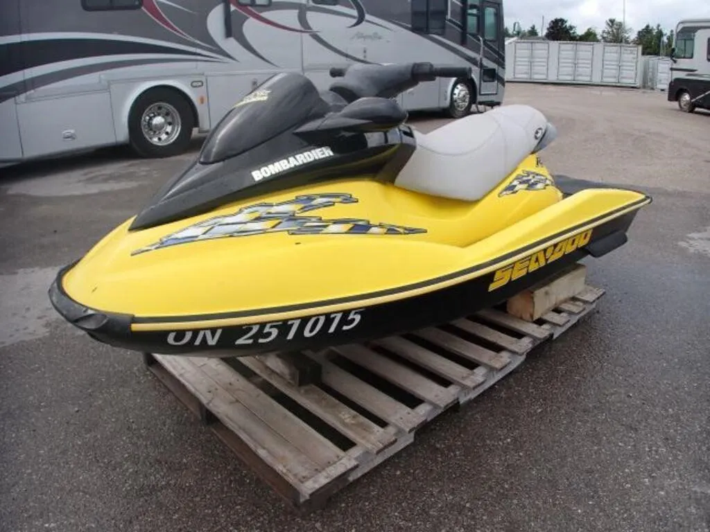 2002 Sea-Doo RX DI PWC ZZN56422102