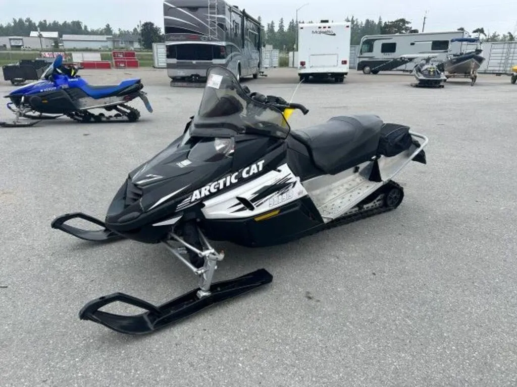 2009 Arctic Cat Z1 1100 Turbo Snowmobile 4UF09SNW5