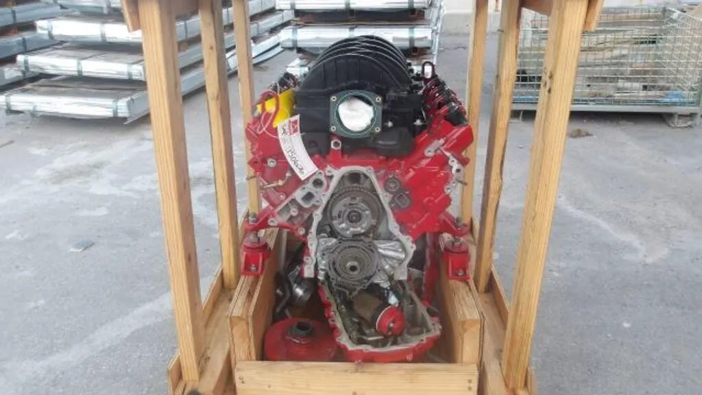 PARTS ONLY Volvo Penta 6.2 L V8 Inboard/Outboard