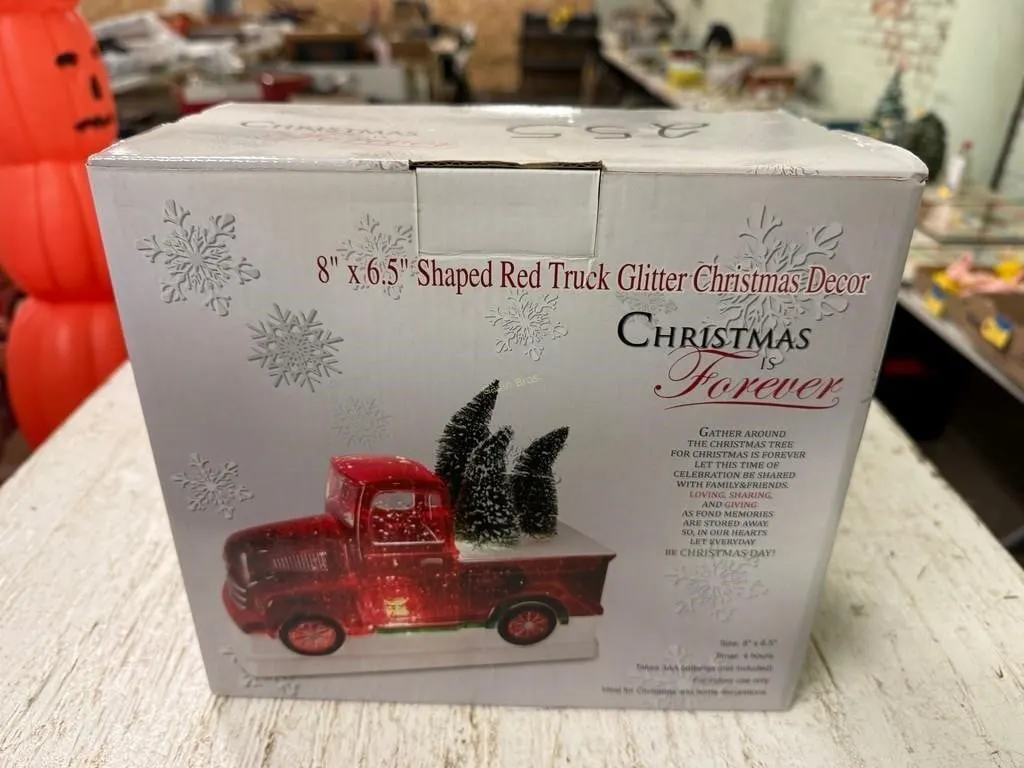 Christmas is Forever Truck D�cor