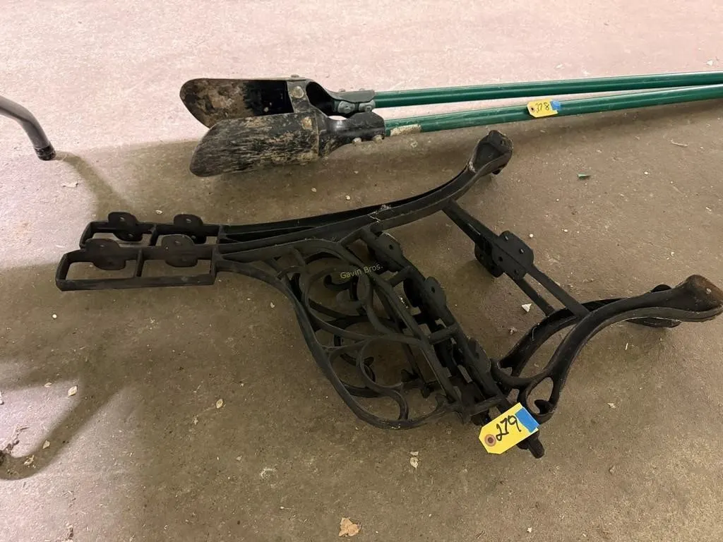 Cast Iron Bench Sides
