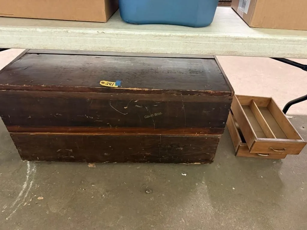 Wood Trunk