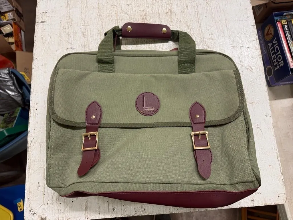 Loulu Purse