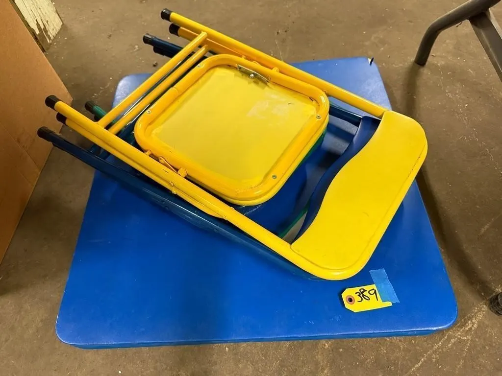Kid's Folding Table & Chairs