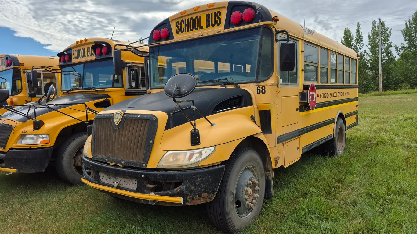 2009 INTERNATIONAL BUS - #68