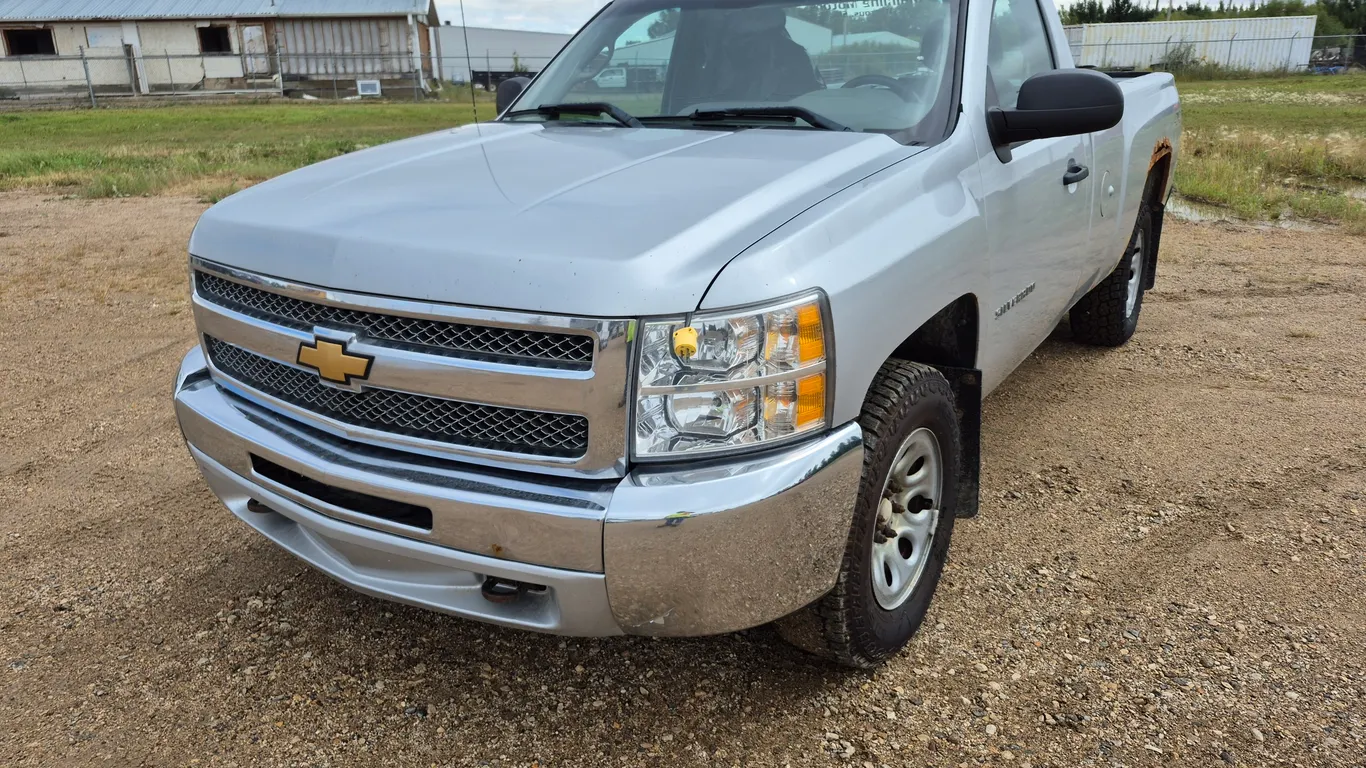 2012 CHEVROLET SILVERADO 1500 REG CAB 4WD
