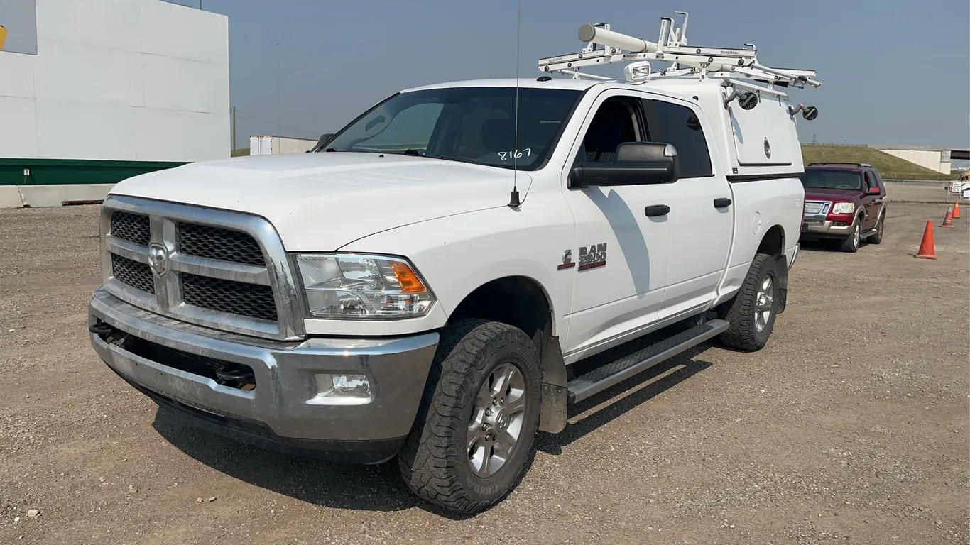 2015 Ram 2500 4x4 Big Horn 4dr Crew Cab 6.3 ft. SB Diesel 4x4