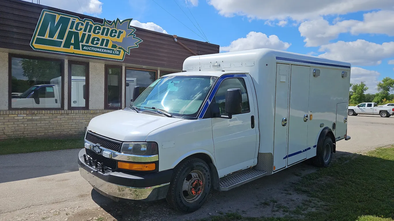 2015 Chevrolet Express S/A Ambulance