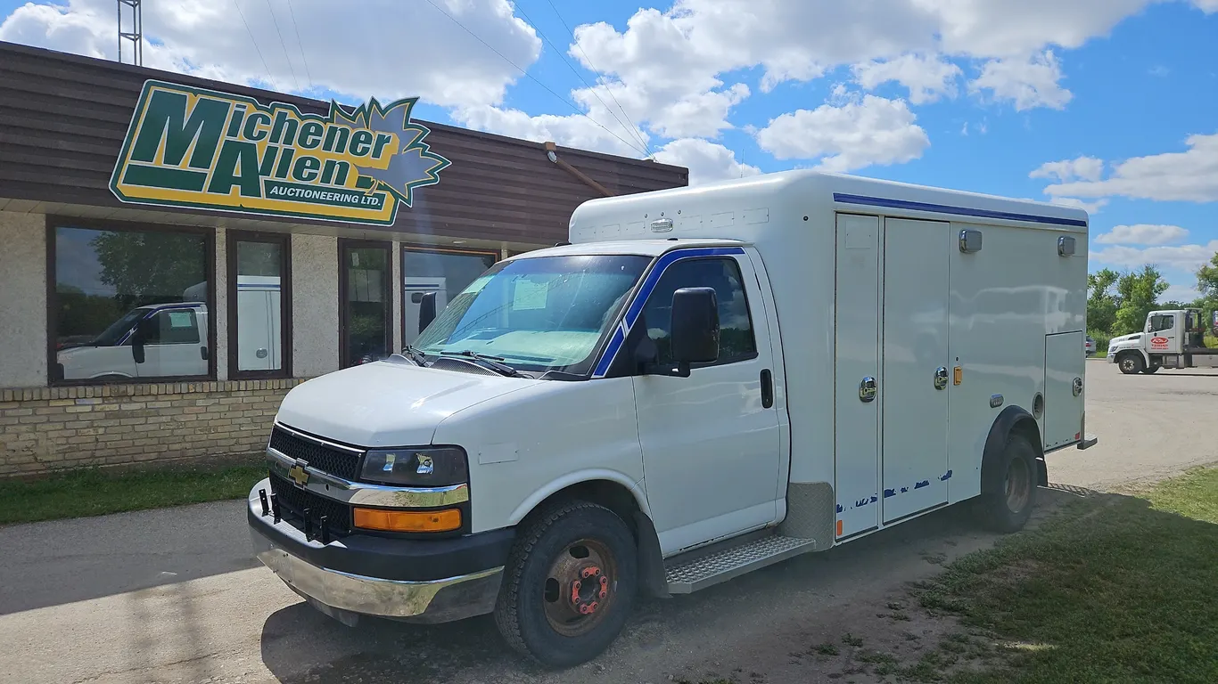 2015 Chevrolet Express S/A Ambulance