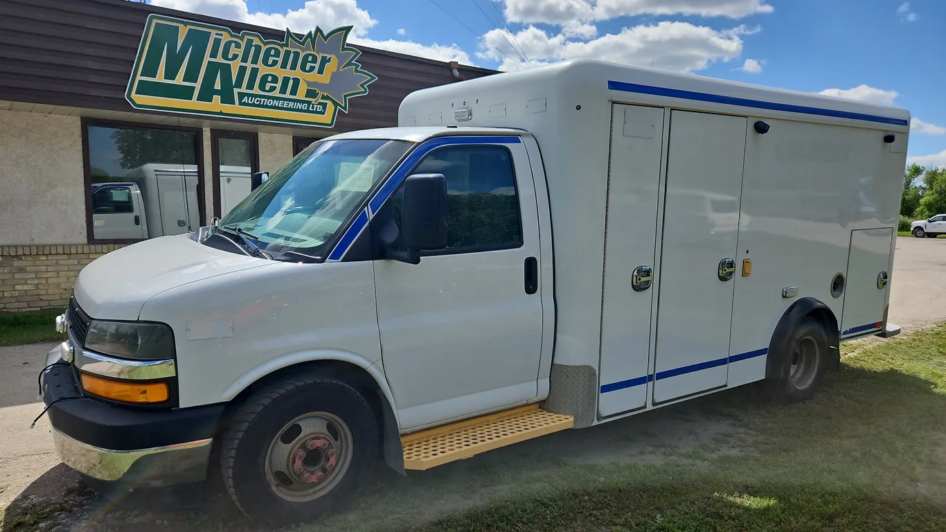 2019 Chevrolet Express S/A Van Body Truck