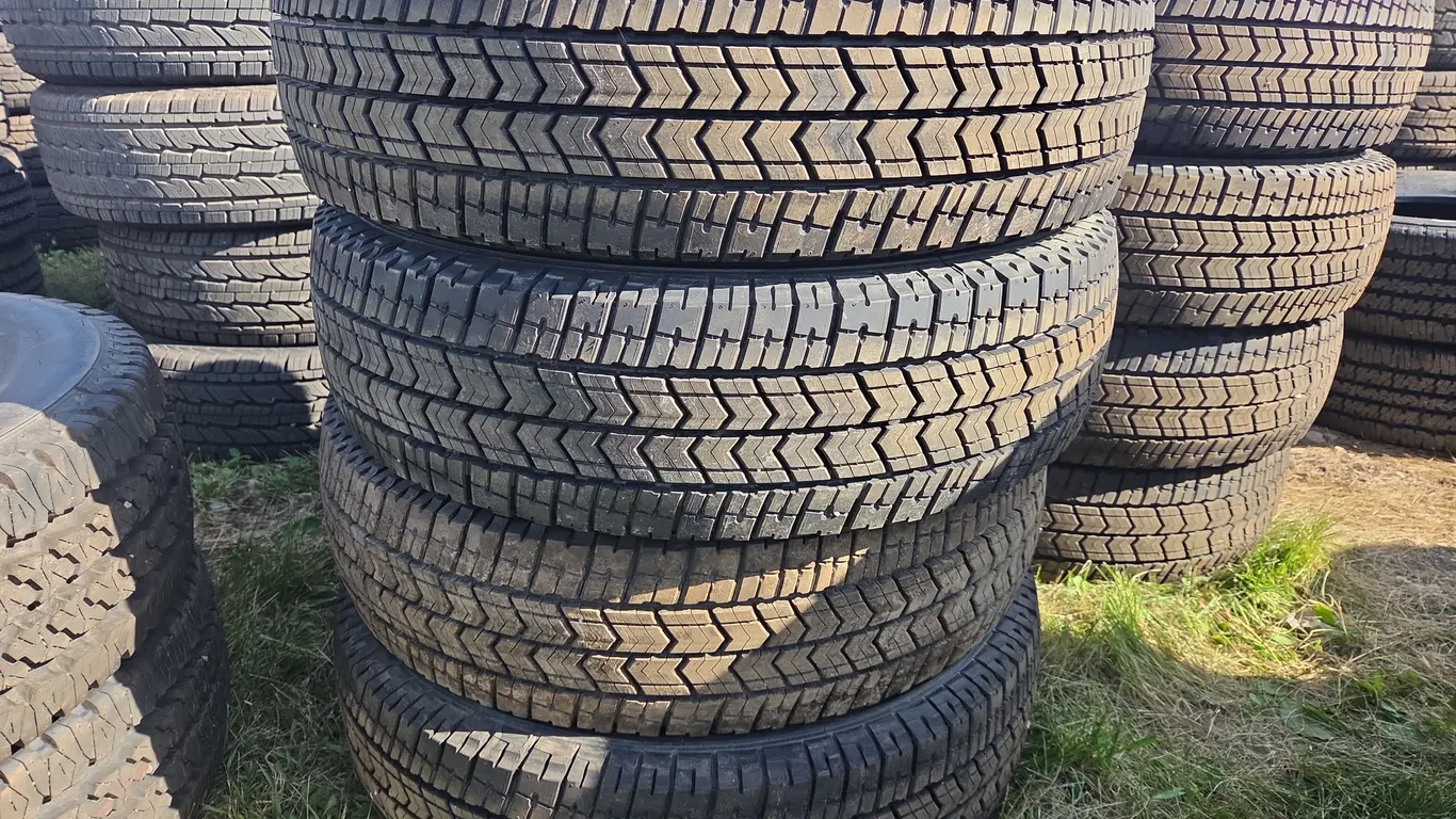 Set Of 4 Michelin Primacy 235/80/17