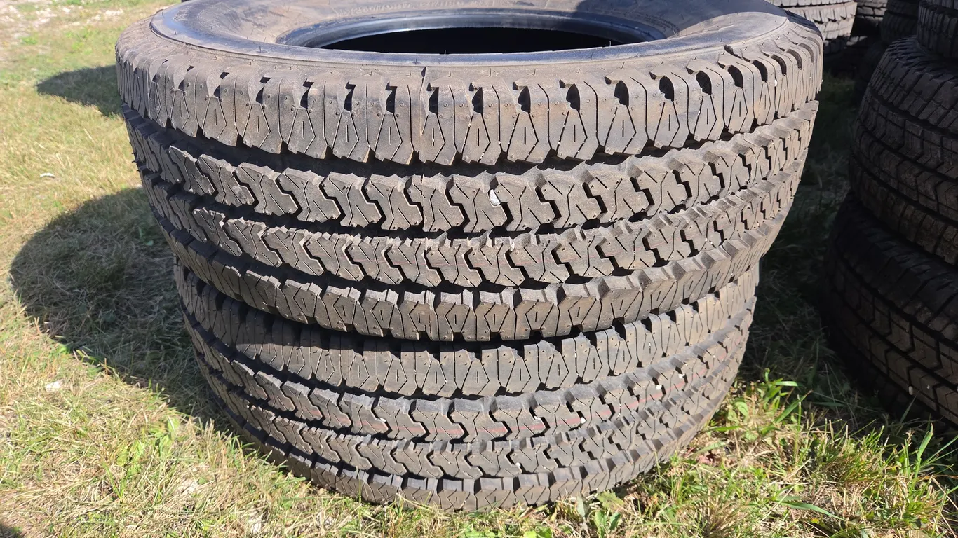 Set of 2 Firestone Transforce 265/70/17