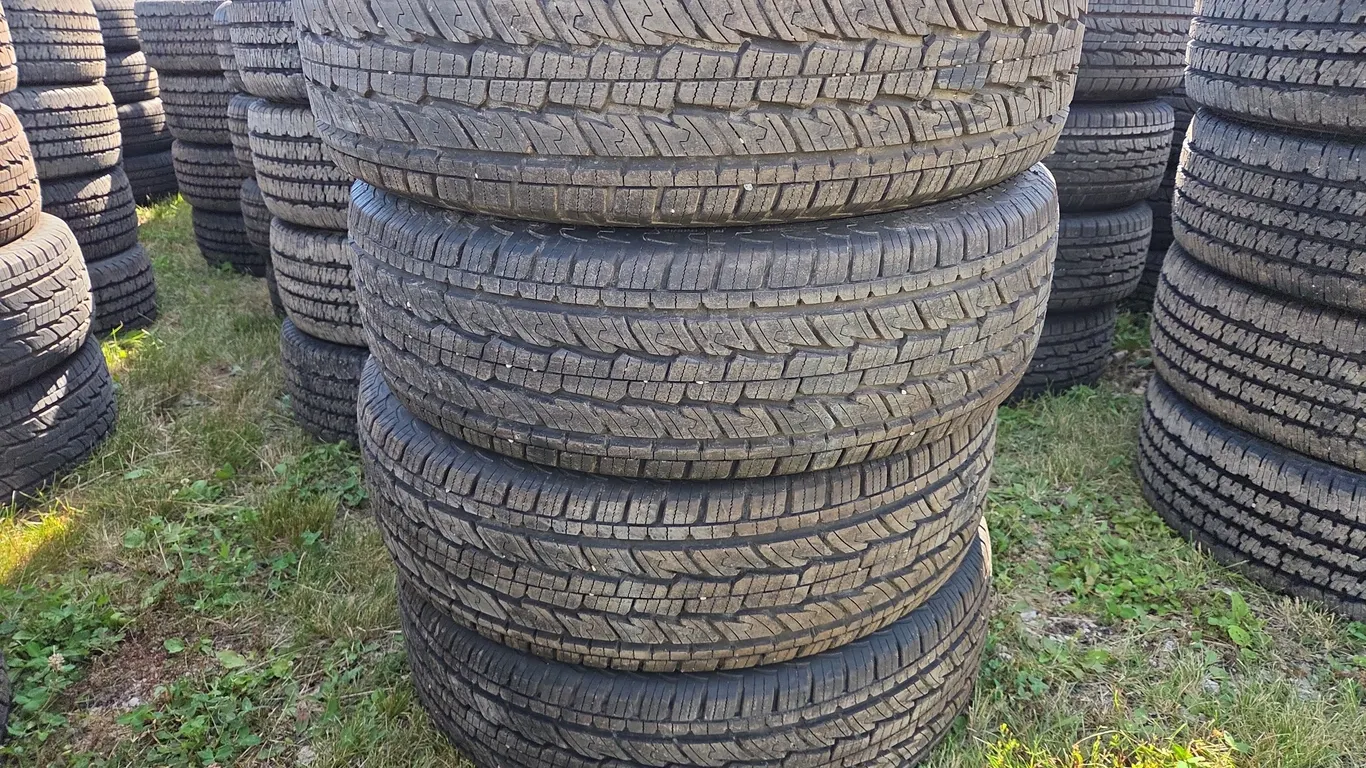 Set Of 4 General Grabber HTS 255/70/17