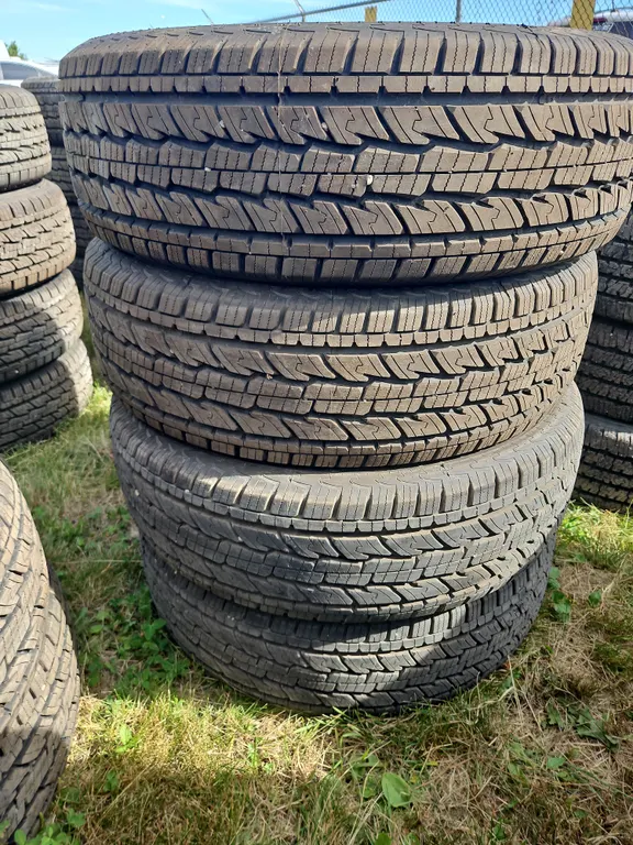 Set Of GENERAL Grabber HTS Tires 255/70R17