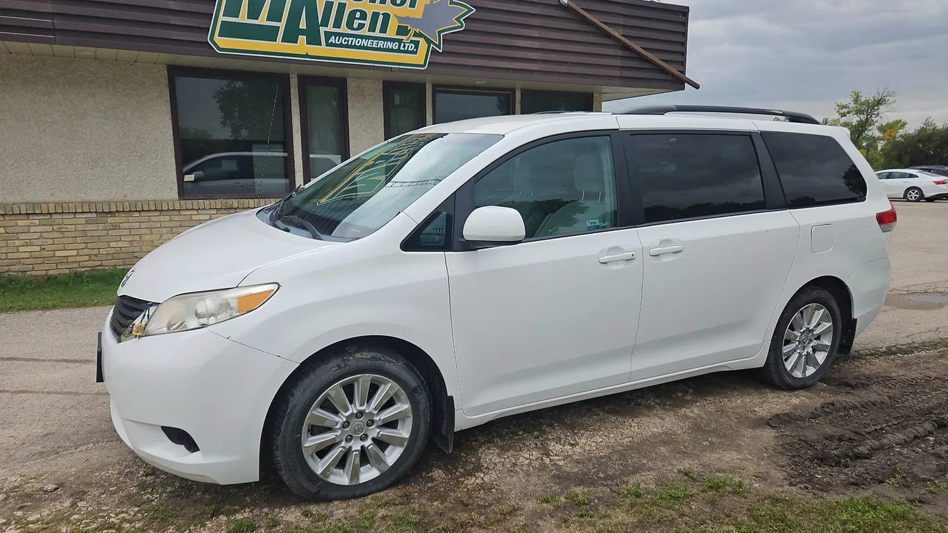 2013 Toyota Sienna