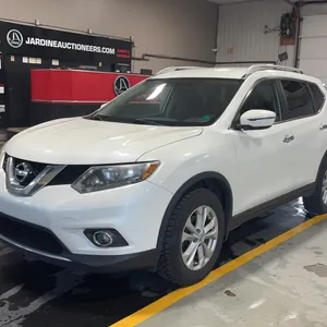 2016  Nissan  Rogue  SV AWD 4dr Crossover