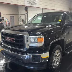 2015  GMC  Sierra 1500  Base Crew Cab Short Box 4WD