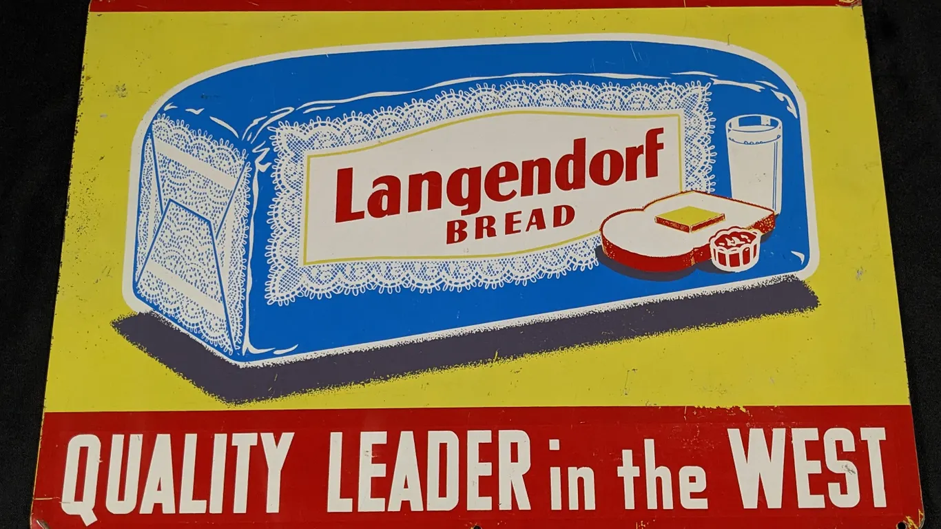 TIN SIGN LANGENDORF BREAD QUALITY LEADER IN THE WEST