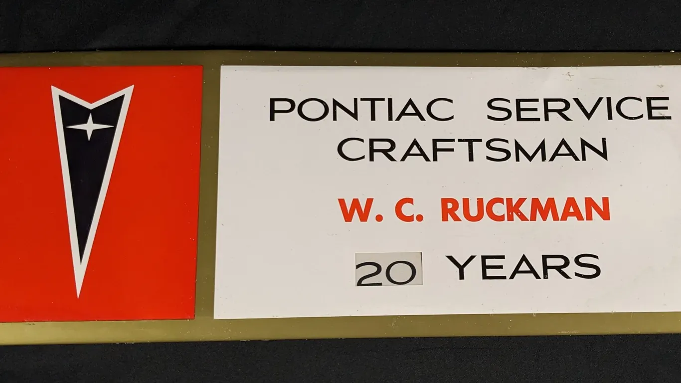 CELLULOID OVER TIN SIGN PONTIAC SERVICE CRAFTSMAN 20 YRS