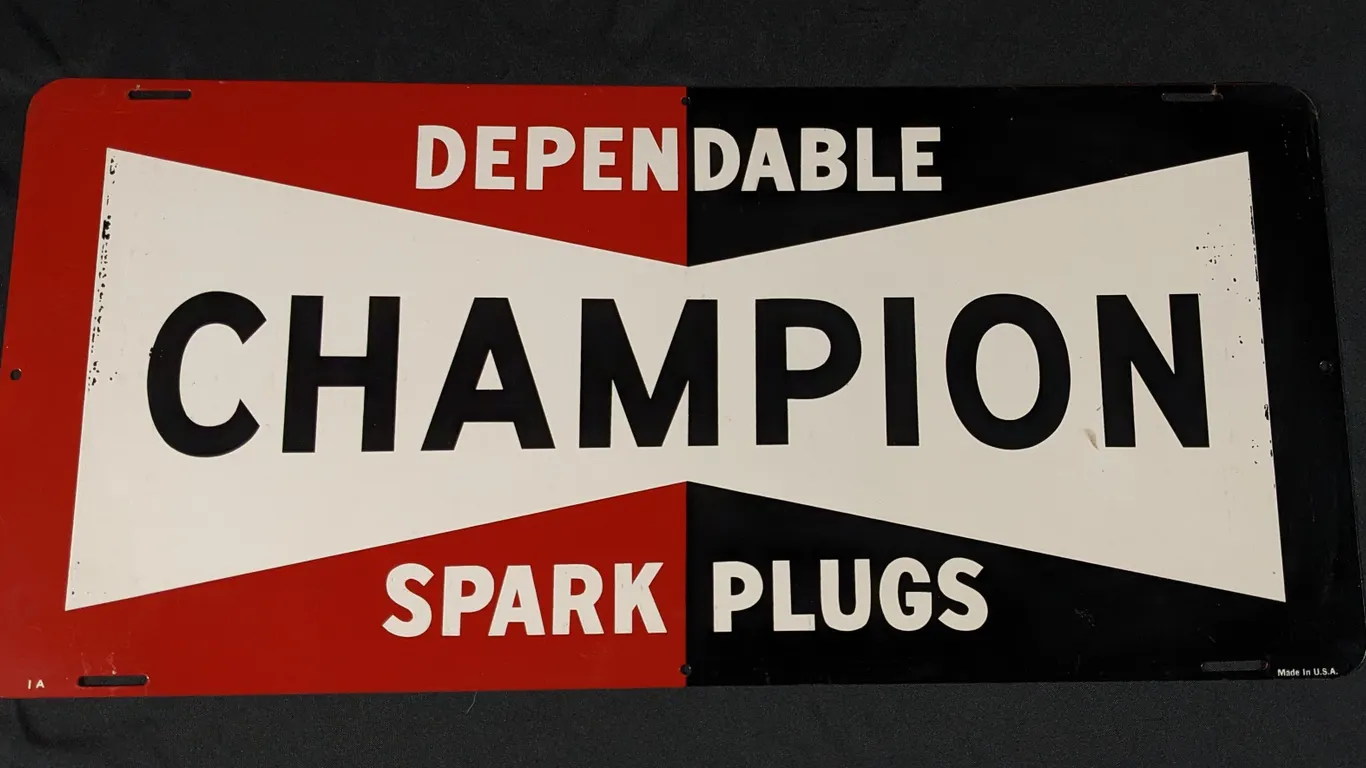TIN SIGN CHAMPION DEPENDABLE SPARK PLUGS