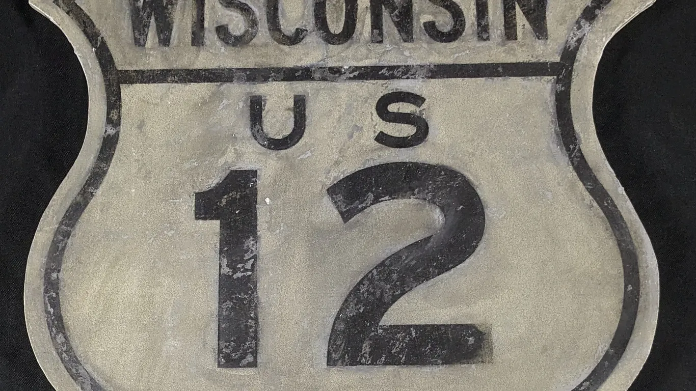 WISCONSIN US HWY 12 SHIELD HWY ROUTE SIGN (HUDSON TO GENOA CITY WISCONSIN)