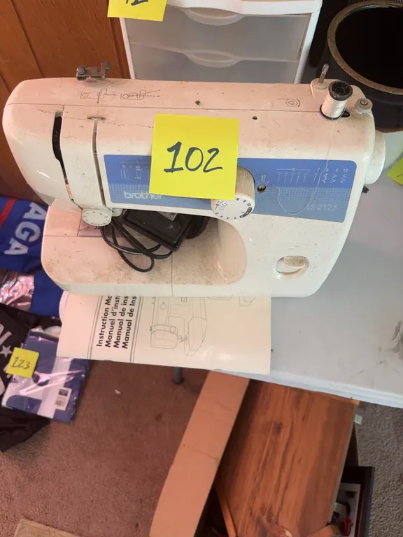 Brother LS-2125 Sewing Machine with Foot Pedal and Manual