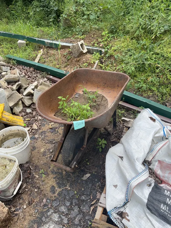 True Temper Wheel Barrow