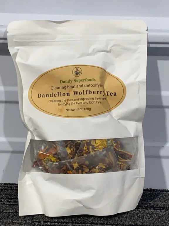 *NEW* Dandy Superfoods Dandelion Wolfberry Tea - Best By: 10/2027