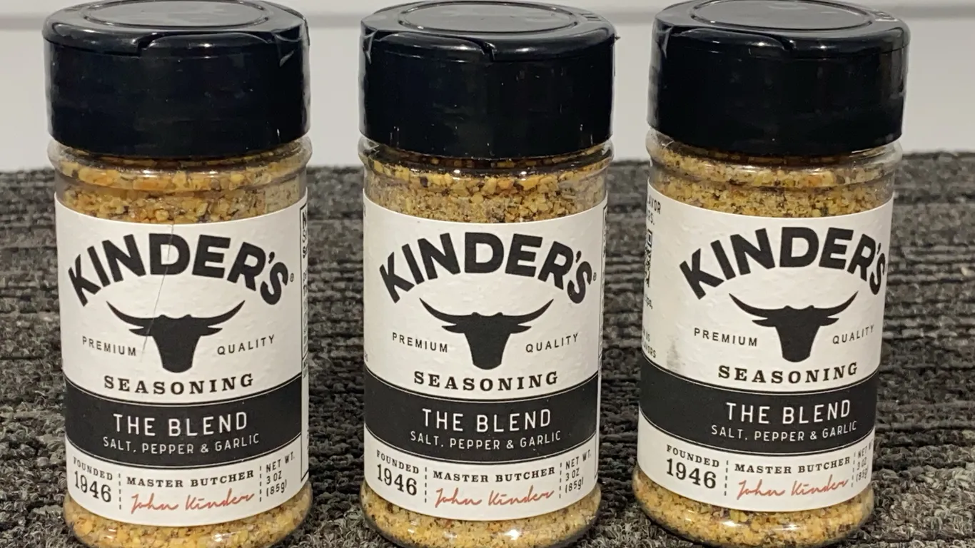 *NEW* 3 Pack Kinder's The Blend Seasoning - Best By: 2/2029