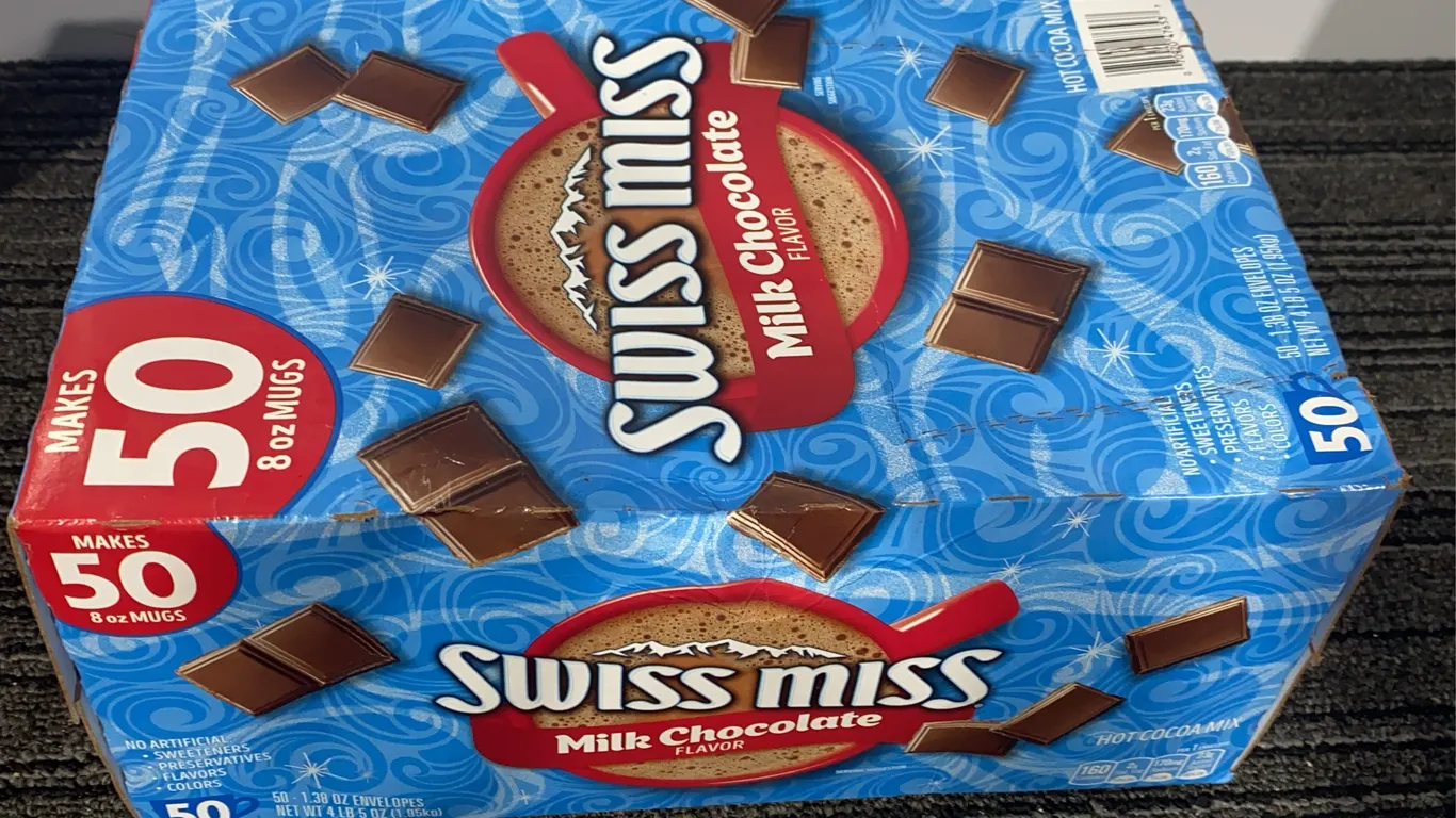 *NEW* Swiss Miss Milk Chocolate Hot Cocoa Mix, 50 Ct - Best By: 1/2028